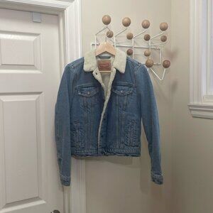 Levi's - Sherpa Denim Jacket - Small